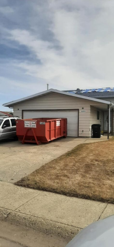 Residential Junk Bin Rentals in St. Albert by Save on Bins